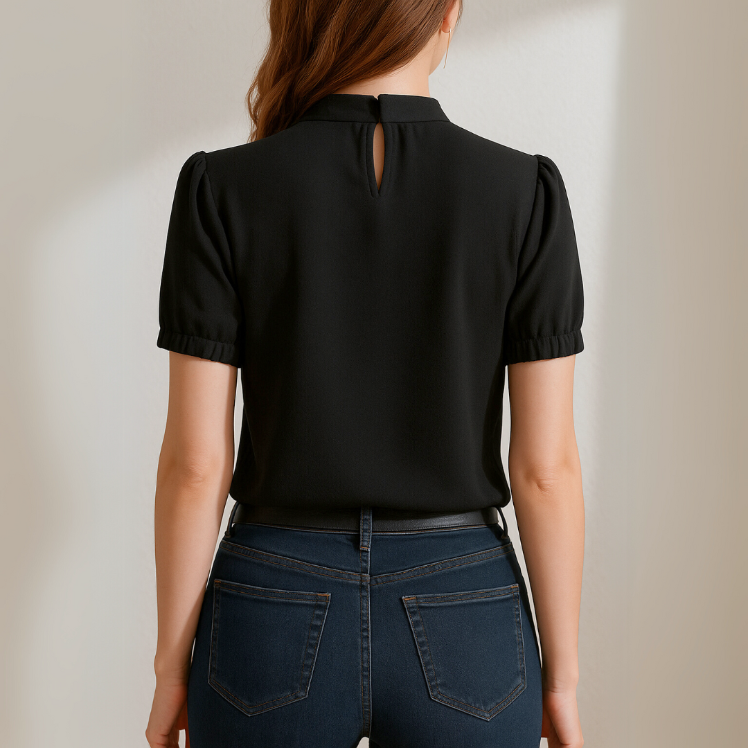Inge™ – Plisserad blus med öppna ärmar
