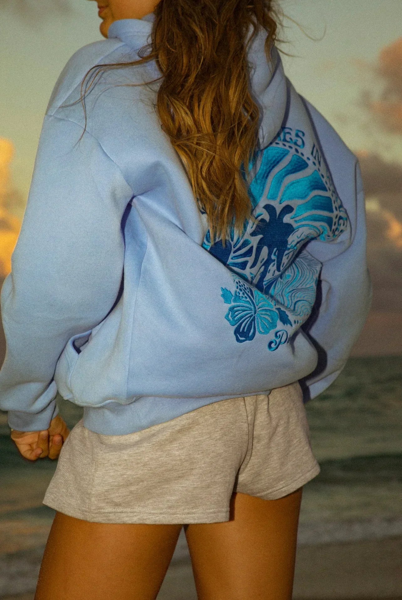 Bronte™ – Sommar Hoodie!