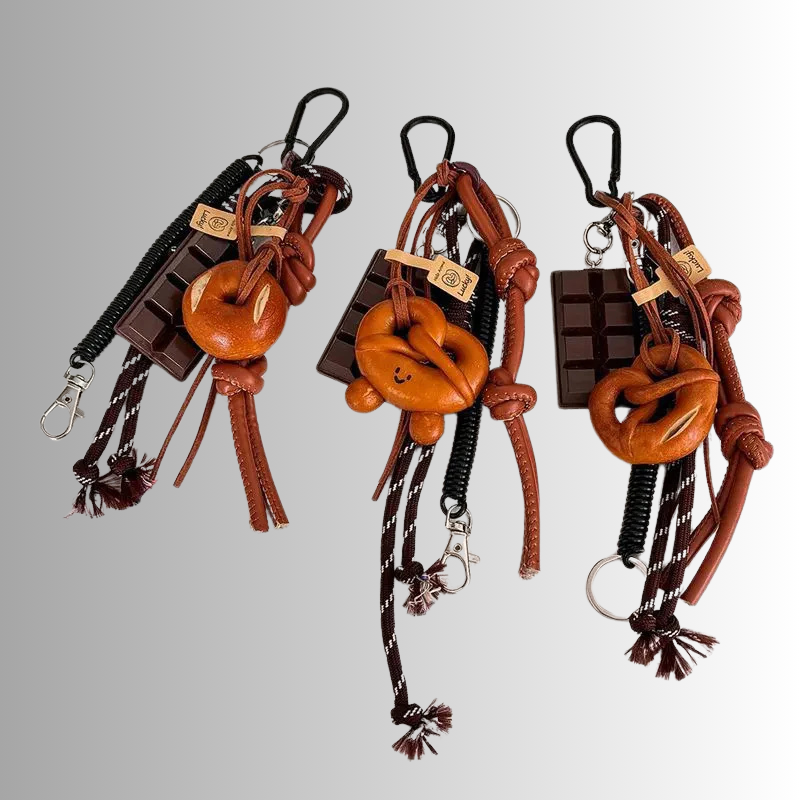 Choco Pretzel™ – Väsk­smycke