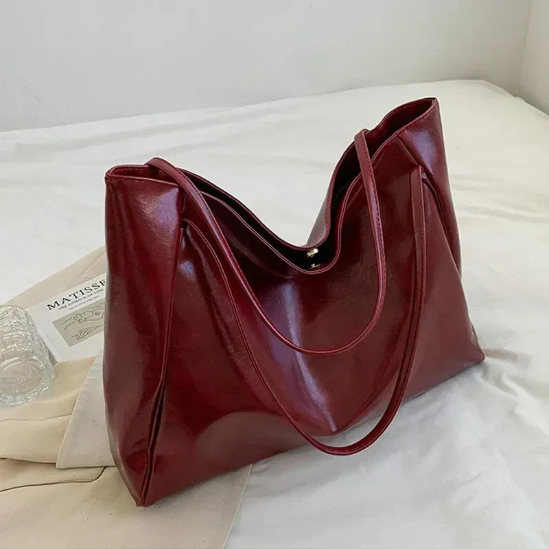 Leora™ – Elegant, enkel & rymlig för varje dag