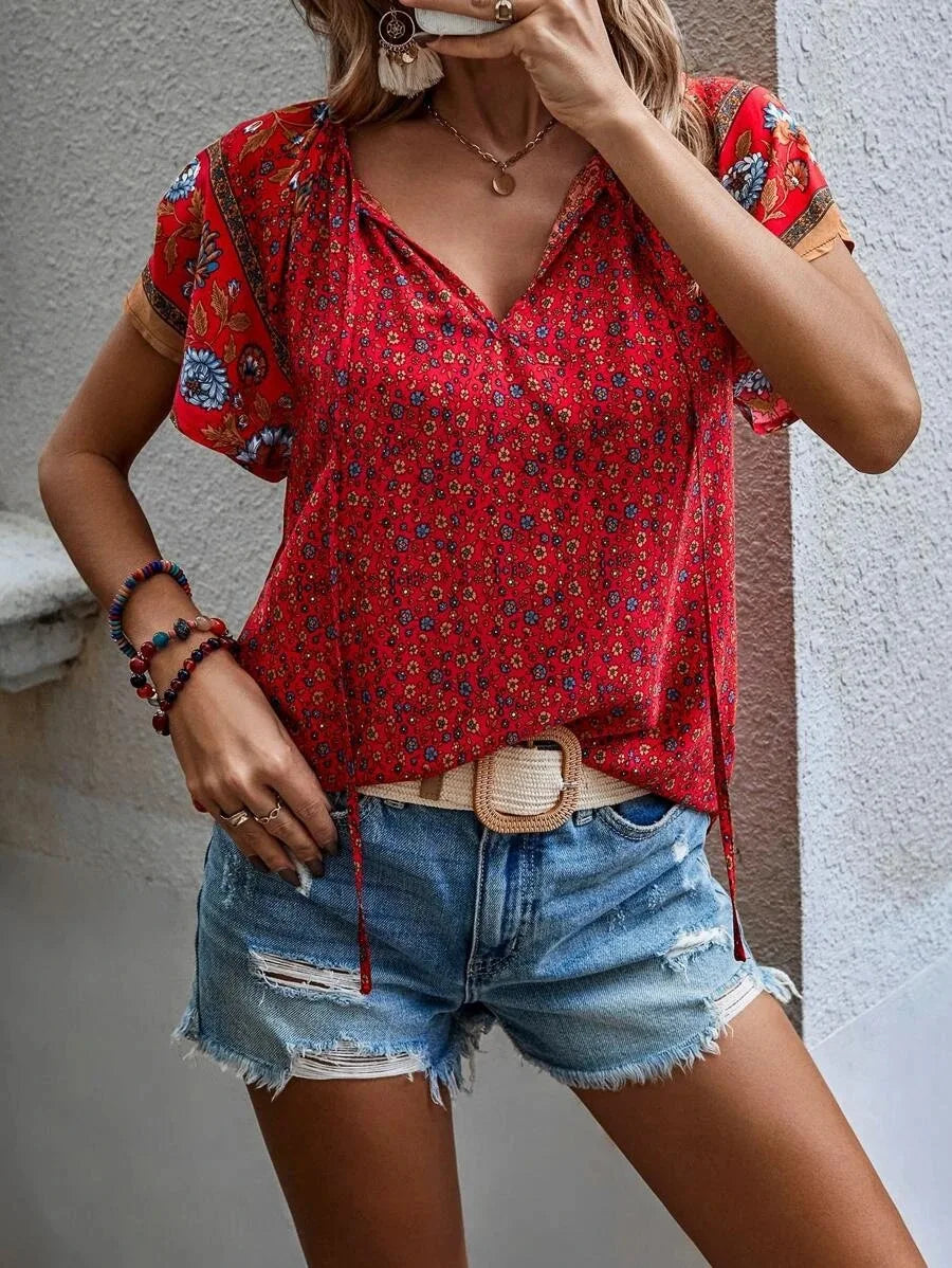 Virginia™ – Boho-blus med färgstark charm