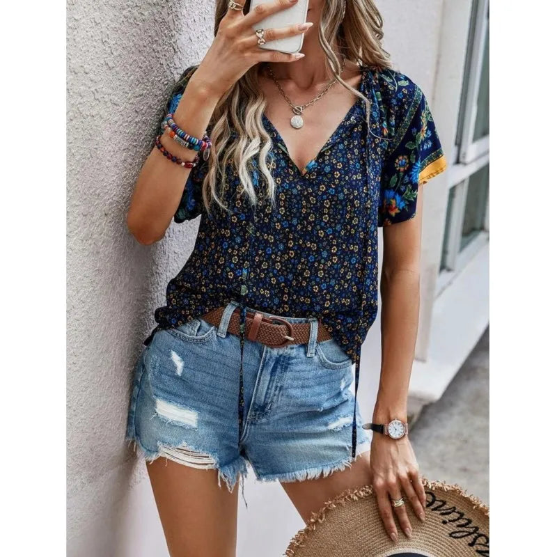 Virginia™ – Boho-blus med färgstark charm