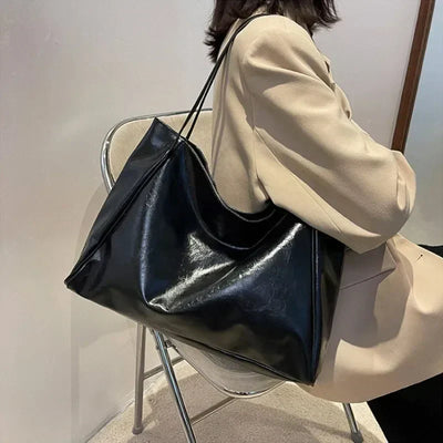Leora™ – Elegant, enkel & rymlig för varje dag