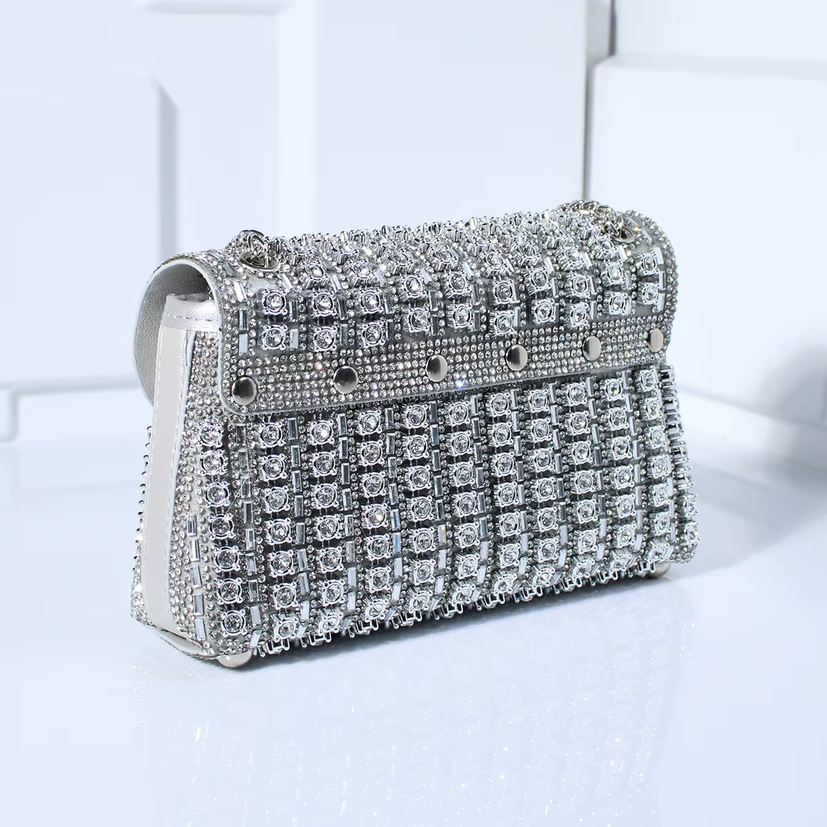 Dazzle Strass™ – Mini Axelväska med glamour som ingen annan