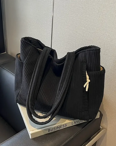 Urban City Tote™ – Stilren, praktisk & följer dig genom vardagen