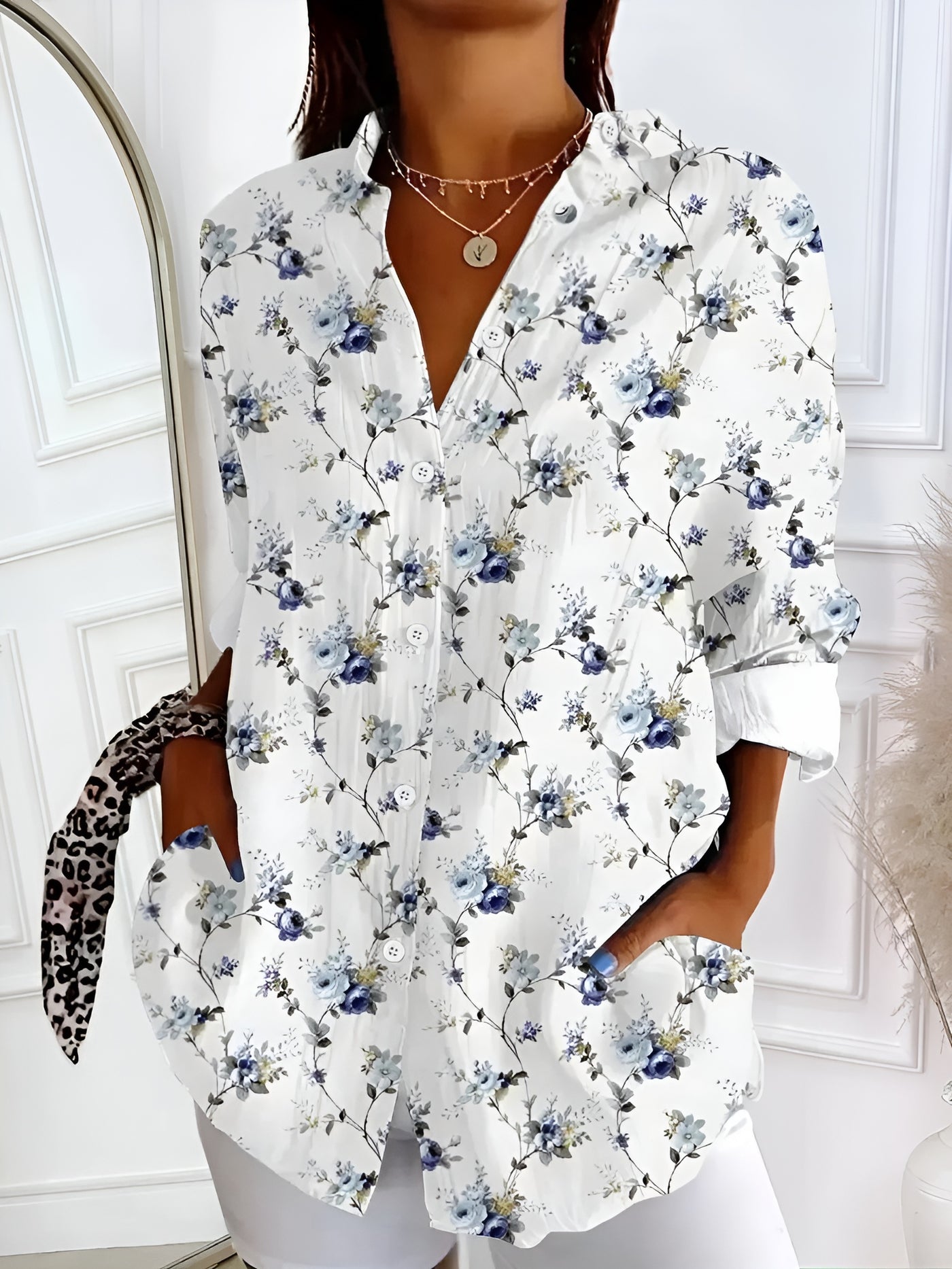 Linea™ – Färgstark blus med själ och stil