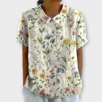 Charlotte™ – Blommig linnemix-blus med tidlös charm