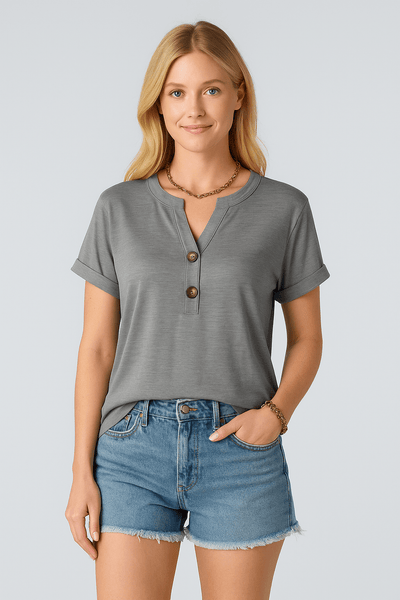 Maj-Lis™ – V-ringad T-shirt med knappar